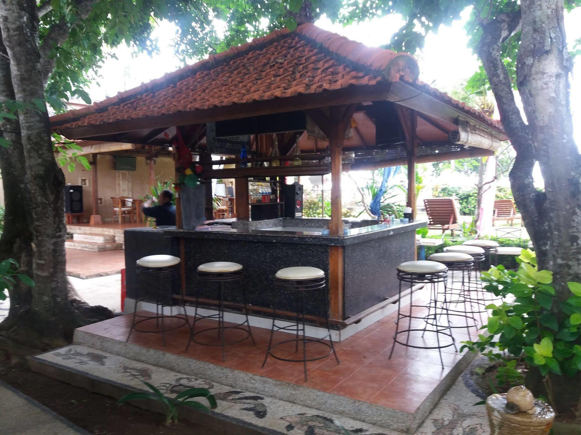 The Sari Beach Legian  Exterior photo