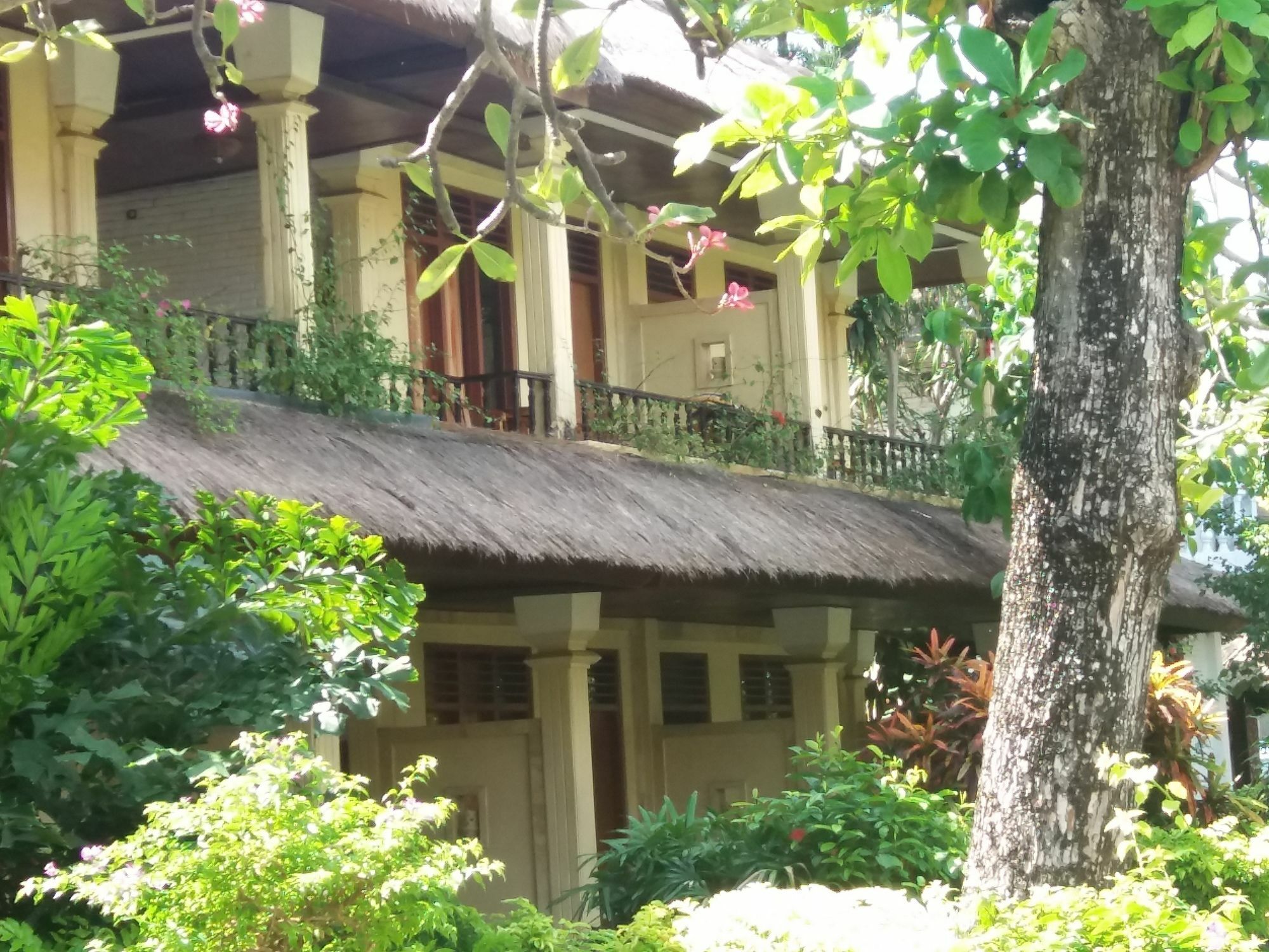 The Sari Beach Legian  Exterior photo